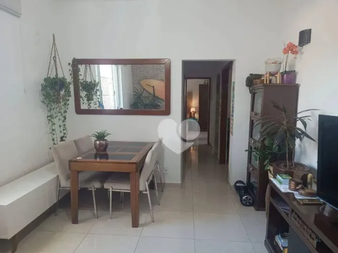Apartamento 02 quartos no Andarai. Rua Barão de São Francisco Imóvel de fundos e sem barul