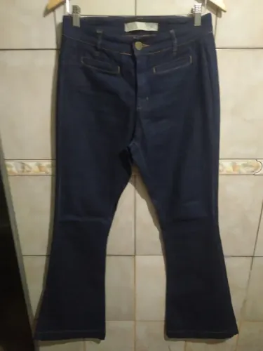 Calça Jeans Flare Azul Escuro viva