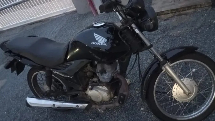 Moto boa para o dia a dia, economia garantida 