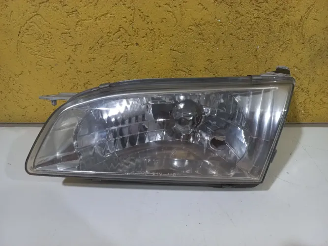 Farol esquerdo Corolla 1998 1999 2000 2001 2002 original