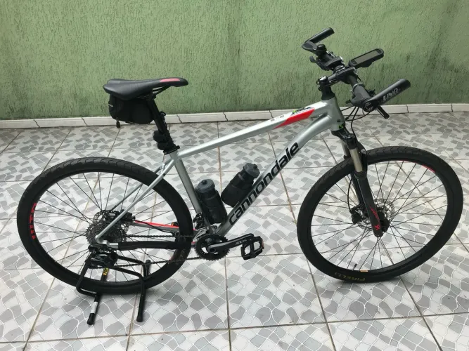 Cannondale Mountain Bike - TRAIL 4 - Aro 29 zerada 2019
