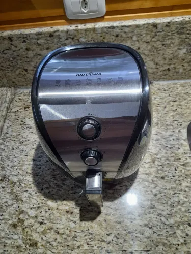 Air fryer 