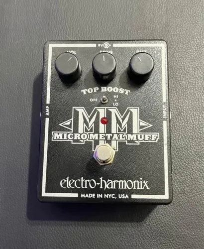 Pedal de guitarra distorção Electro-Harmonix Micro Metal Muff