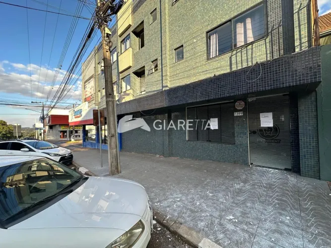 Sala Comercial ampla para locação em excelente localização, CENTRO, TOLEDO - PR