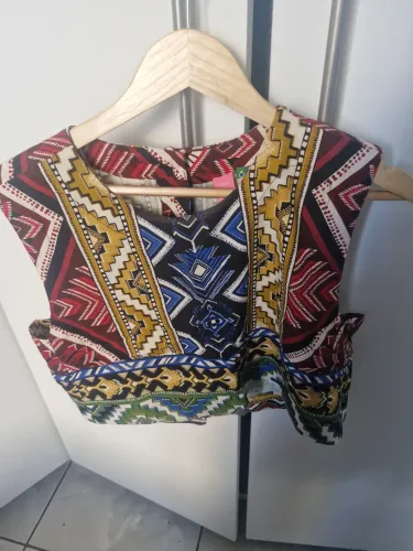 Blusa croped linho farm original 