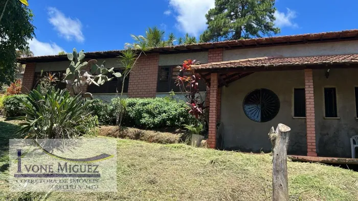 Casa em Alto do Recanto - Paty do Alferes, RJ