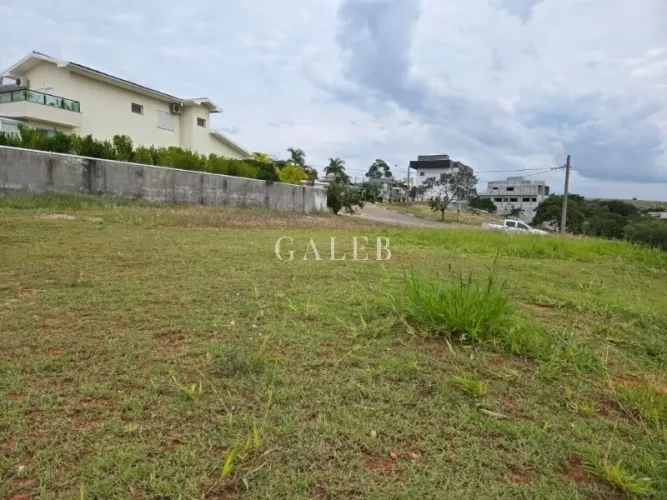 Terreno à venda em Atibaia-SP - Condomínio Residencial Shamballa III - 800,00 m² de área