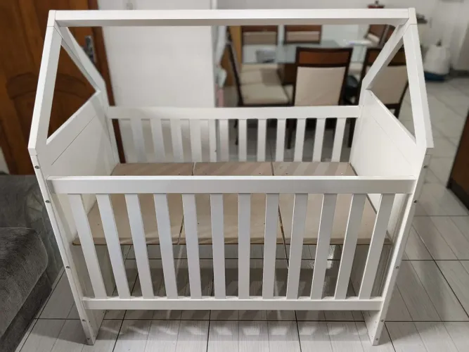 Berço Montessori