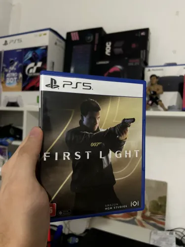 JOGO DE PS5 007 FIRST LIGHT