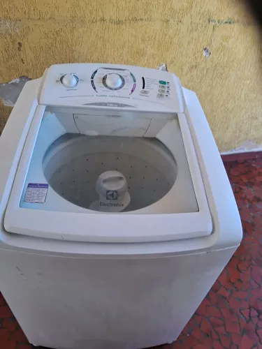 Vendo máquina Electrolux 12 kilos