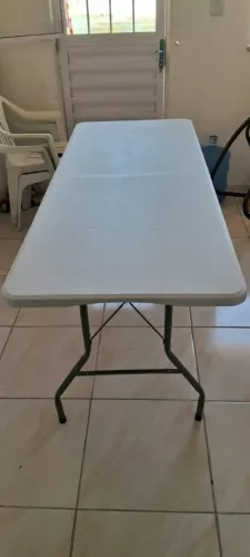 MESA DE PLASTICO PORTATIL REDOBRAVEL