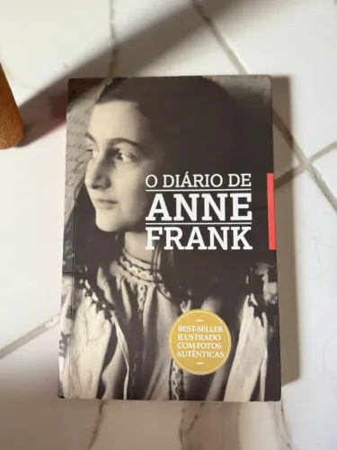 ? Livros de História e Relatos da Segunda Guerra Mundial