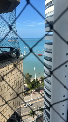 Vende - se apartamento na beira-mar de Fortaleza