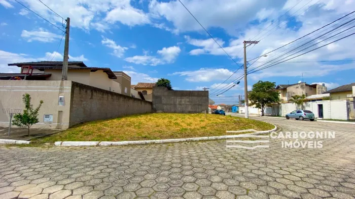 Terreno a Venda no Village das Flores em Caçapava
