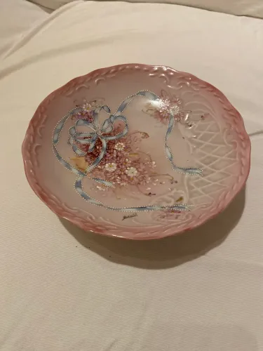Cestinha de porcelana pintada a mão 