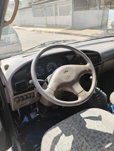 Kia Motors Besta GS 2.7 8V 12L Diesel 2001