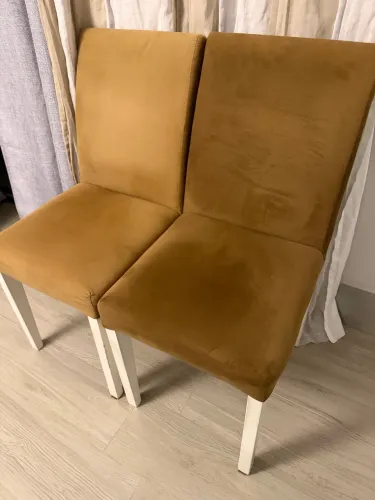 Cadeiras em suede 