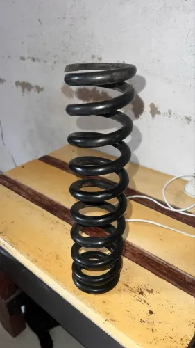 Mola original XRE 300 - Amortecedor Central