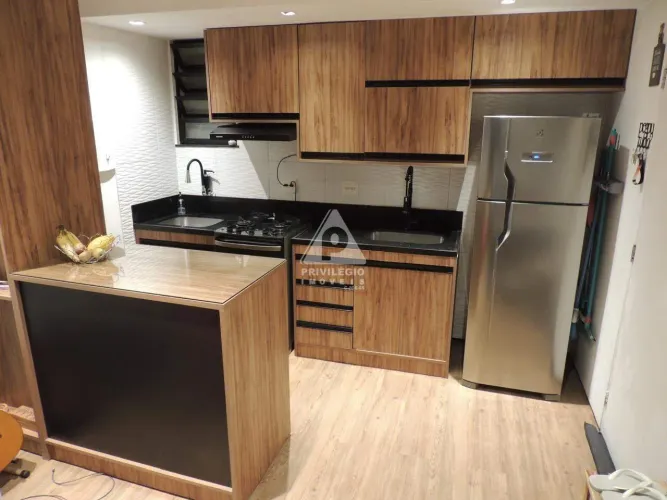 Apartamento duplex à venda, 1 Quarto, andar térreo - Glória/Santa Teresa