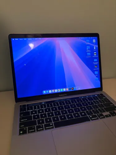 Macbook Pro M1. Mem. 8 Gb. Ssd 256 Gb