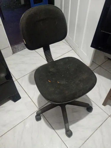 Cadeira Giratória regulador