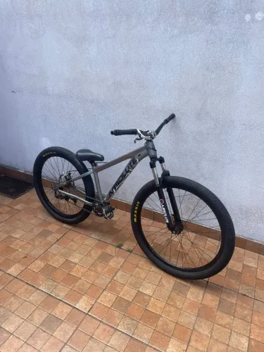 Bicicleta de grau nero5