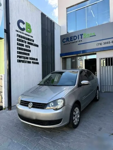 Volkswagen Polo Sedan 1.6 MI Total Flex 8V 4P 2013