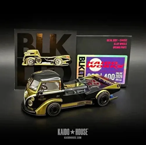 Kaido House Volkswagen T1 ?Kombi? BLKLTD Venice Exclusive 