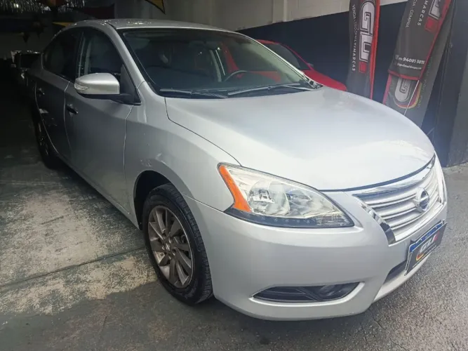 Nissan Sentra SV 2.0 Flexstart 16V Aut. 2014