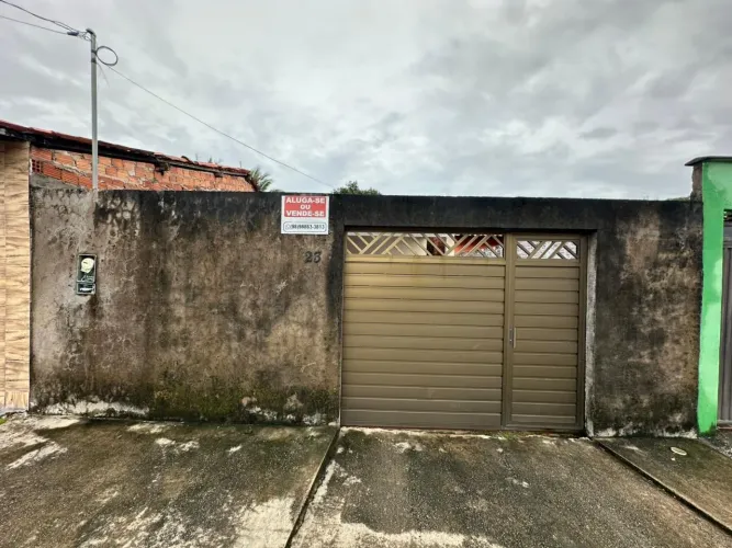 Casa à venda no bairro Vila Nova!