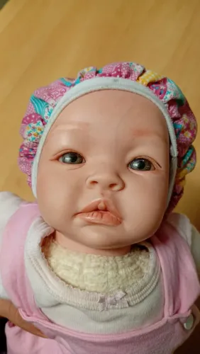 Bebe rebom 