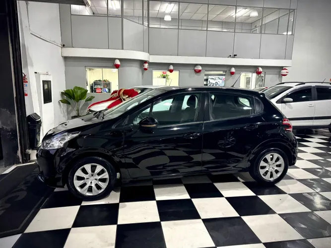 Peugeot 208 Active/active Pack 1.5 Flex 8V 5P 2014