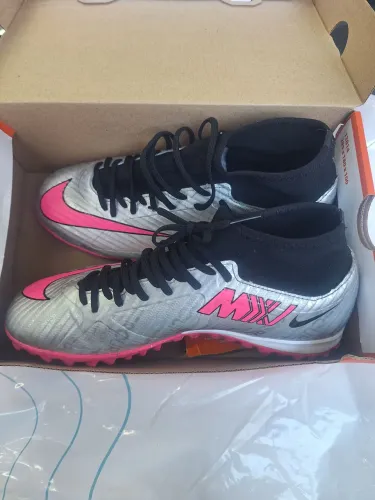 Chuteira nike mercurial