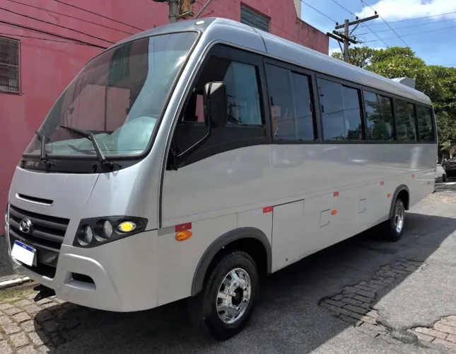 Microônibus Volare V8L