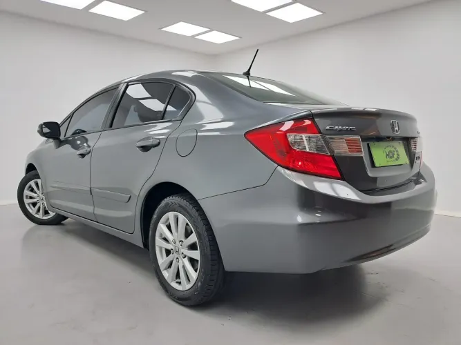 Honda Civic Sedan LXR 2.0 Flexone 16V Aut. 4P 2014