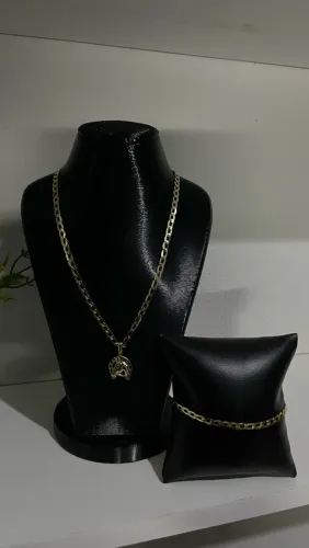 Correntes banhadas a ouro 18k