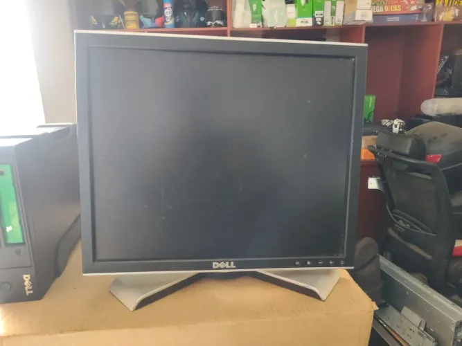 Monitor Dell 17 Pol