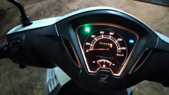 Honda Biz Top