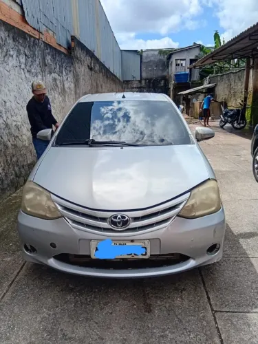 Toyota Etios X 1.3 Flex 16V 5P Mec. 2015