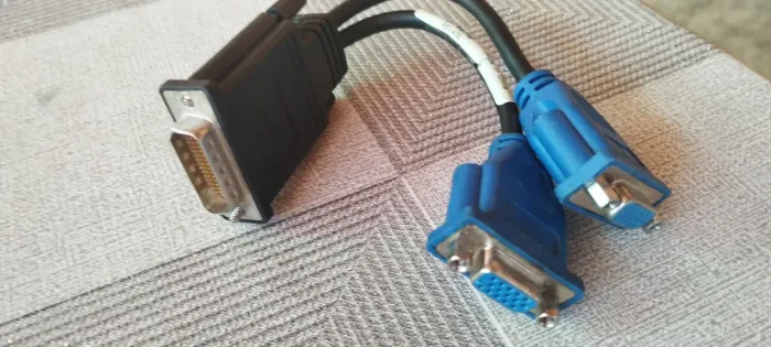 Cabo DMS 59 p/ VGA duplo