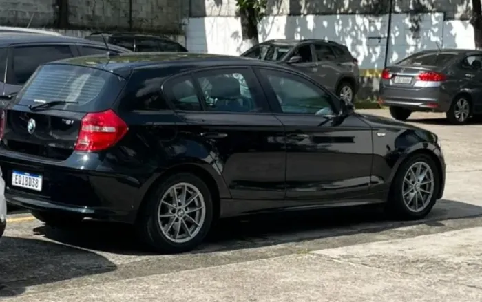 BMW 118IA 2.0 16V 136cv 5P 2011