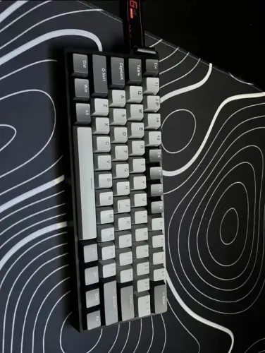 Teclado Mecânico Magnético Aula Win60 HE 60% RGB para Jogos
