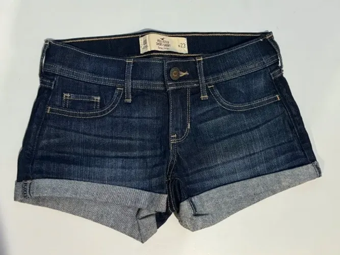 Short Jeans Hollister Feminina Tamanho 34 Cor Azul Escuro Cintura Baixa Algodão