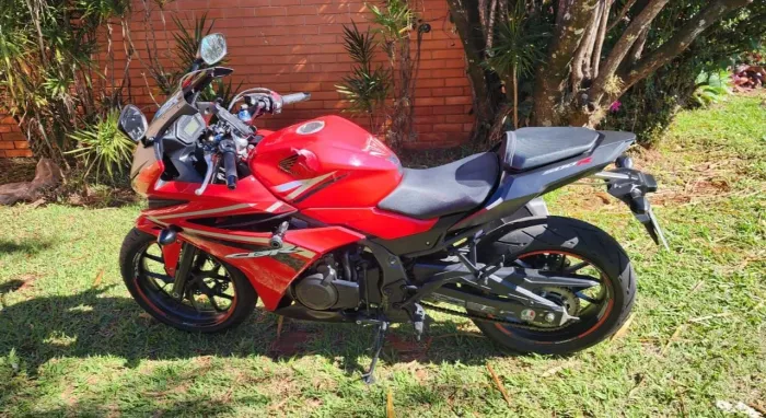 Cbr 500 r 2018 extra ,tirada em Londrina e pneus novos 