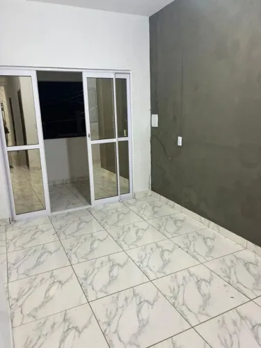Aluga- se casa no Soledade 2*