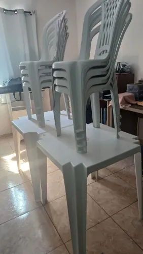 Dois jogos de mesa plástica tramontina
