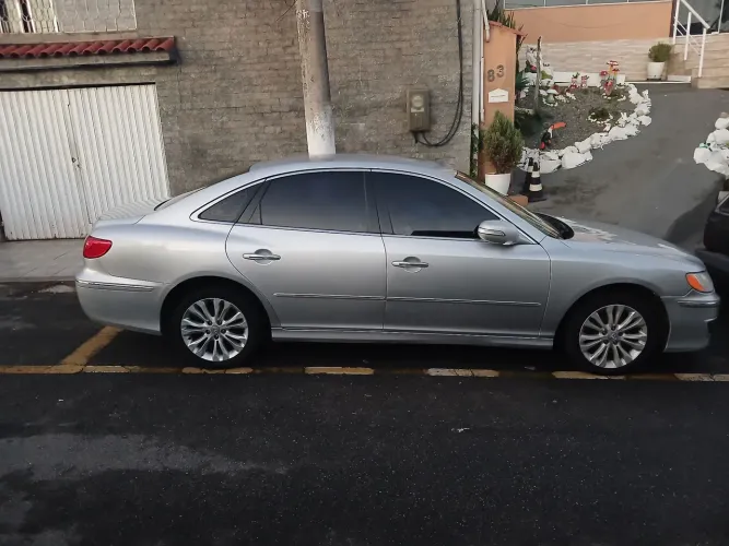 Hyundai Azera GLS 3.3 V6 24V 4P Aut. 2011