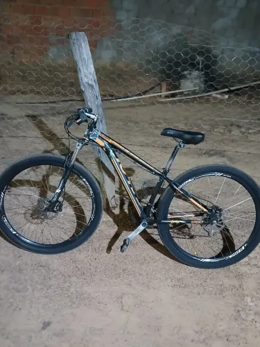 Bicicleta aro 29 Caloi Sport Explorer