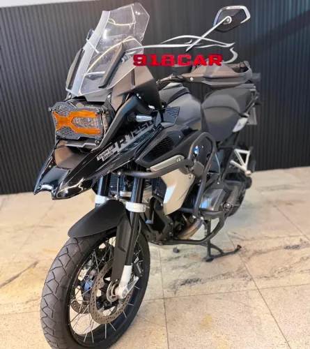 BMW 1250 GS TRIPLE BLACK ADV PREMIUM