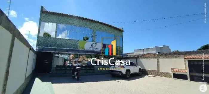 5 Salas, 1 recepção, 6 lavabos, 1 cozinha, bem localizadas